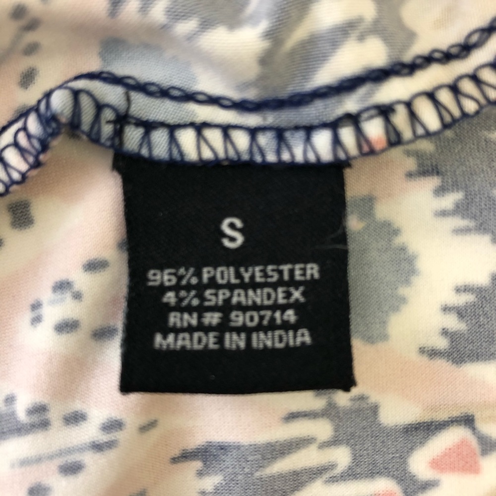 Coco Bianco | Aztec Printed | Blouse - Picture 7 of 7